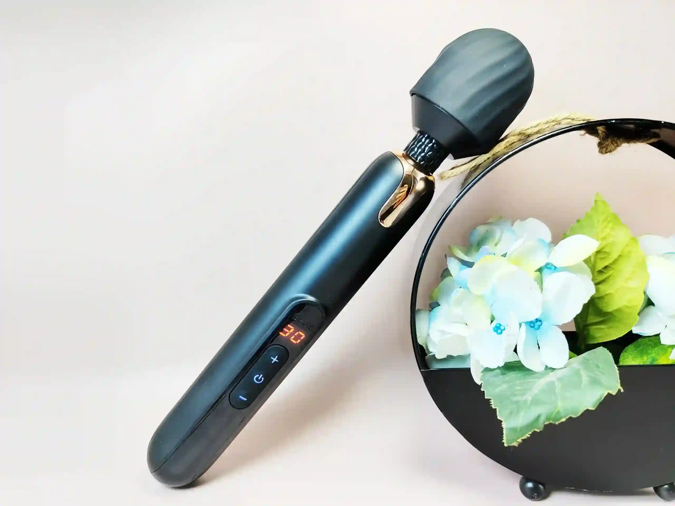 led display massagegerat schwarz