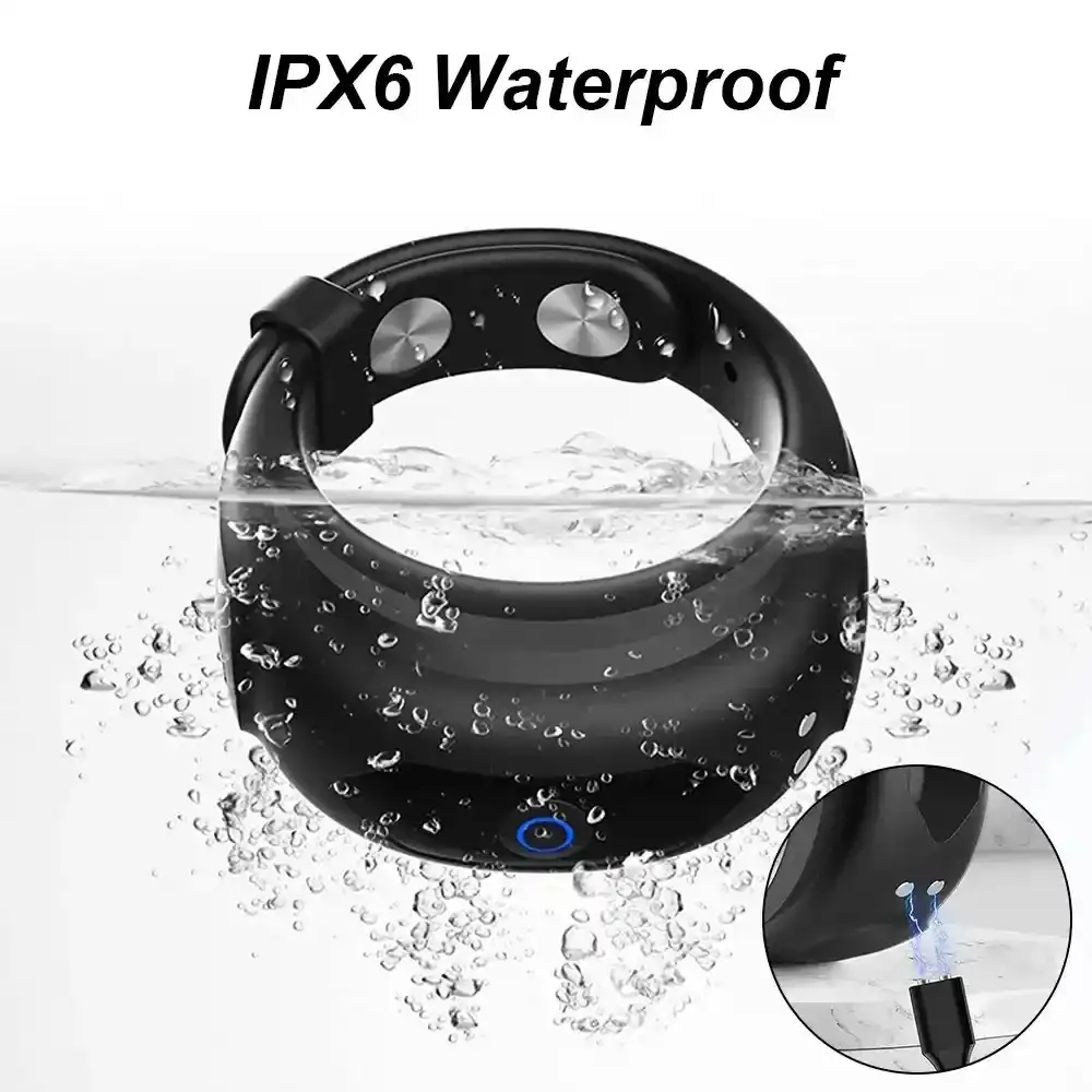 schwarzer cockring mit silbernen schnallen